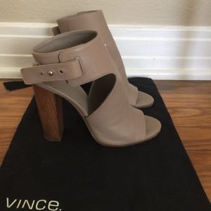 Vince Addie Peep Toe Size 6.5